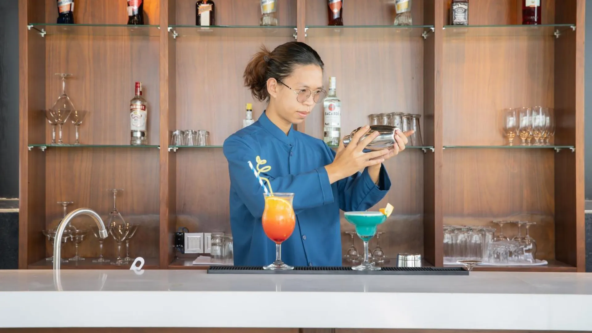 The Sail Hotel - My Khe Beach Da Nang