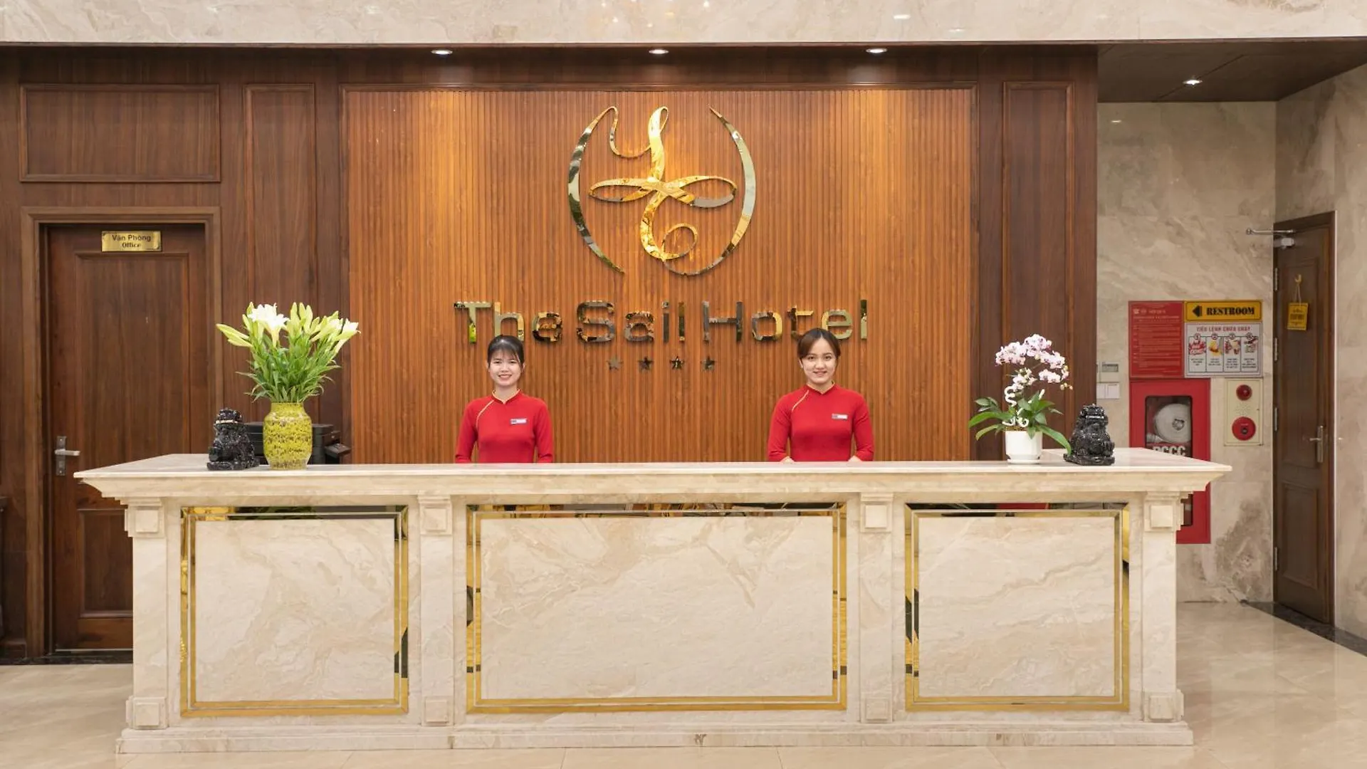 The Sail Hotel - My Khe Beach Da Nang 4*,